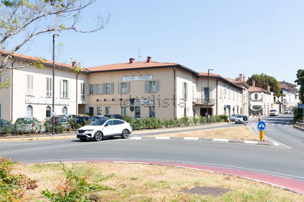 negozio in vendita a Merate
