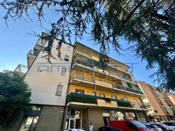appartamento in vendita a Merate