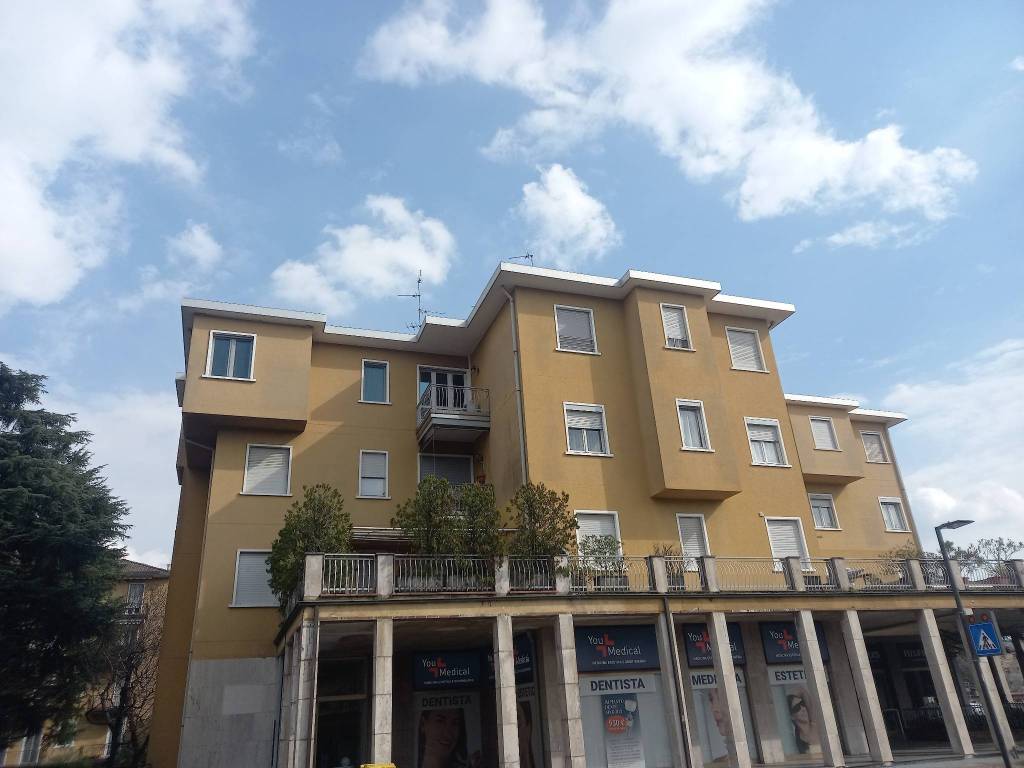 appartamento in vendita a Merate