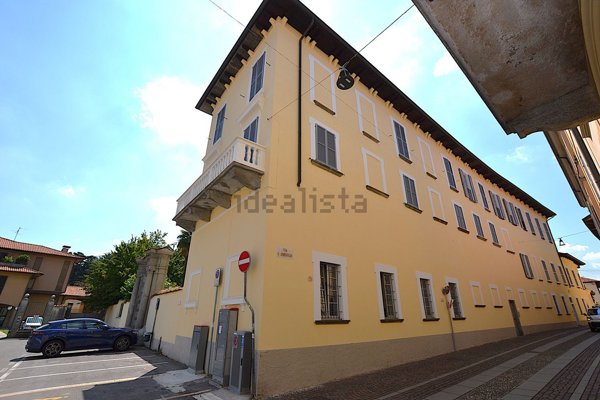 appartamento in vendita a Merate