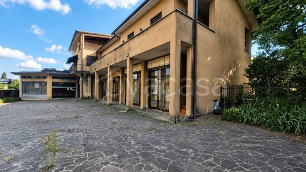 casa indipendente in vendita a Merate