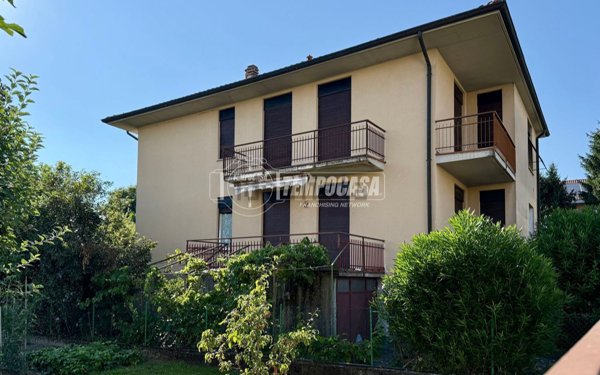 casa indipendente in vendita a Merate