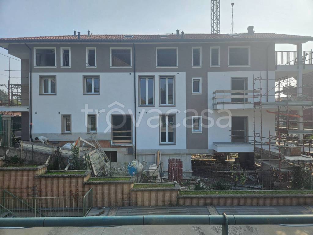 appartamento in vendita a Merate