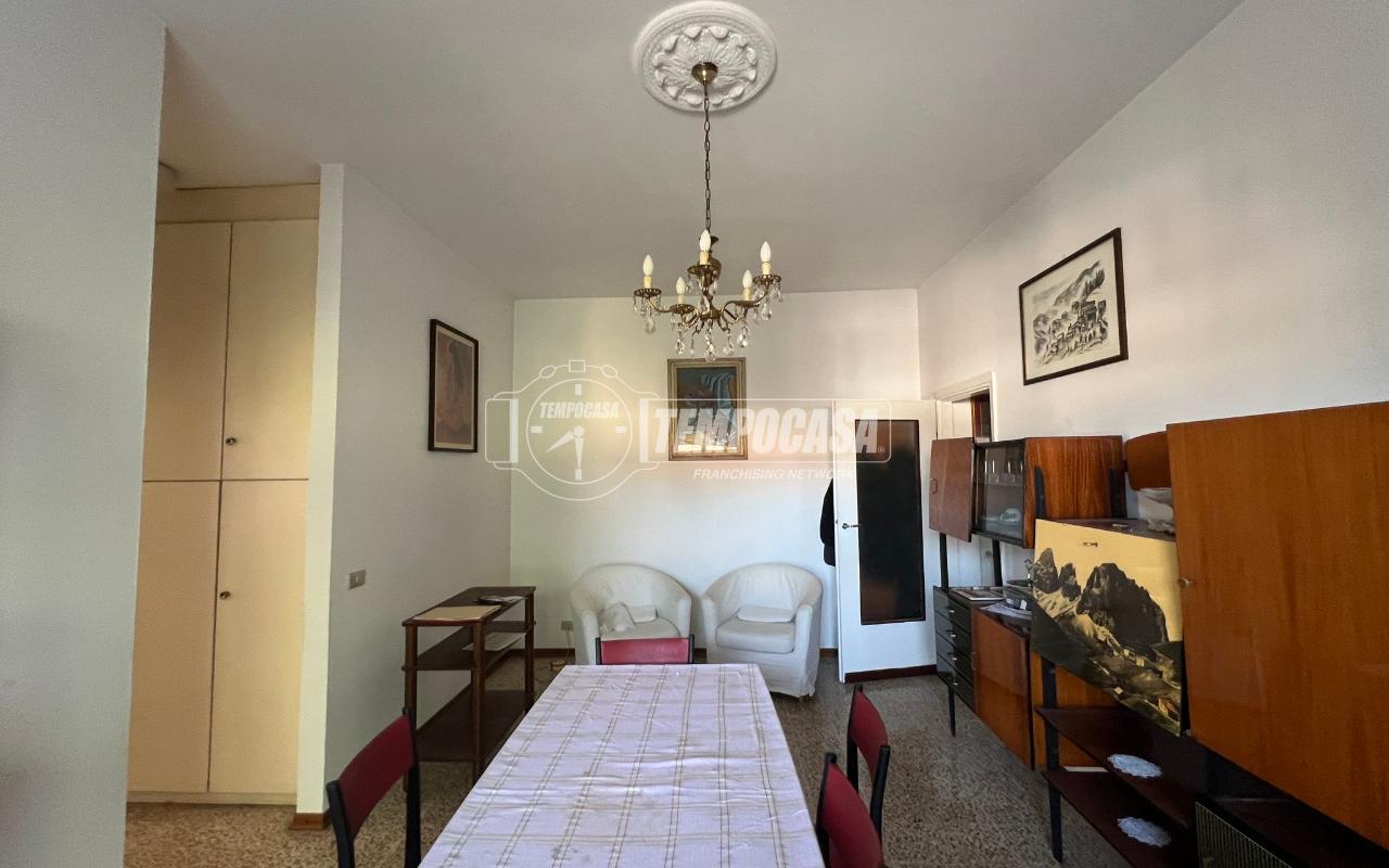 appartamento in vendita a Merate