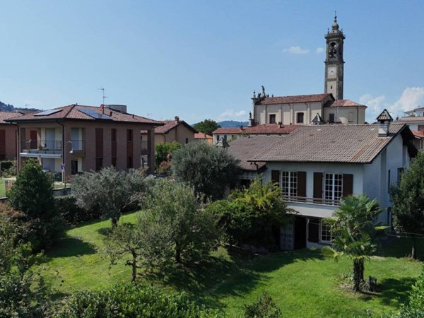 casa indipendente in vendita a Merate