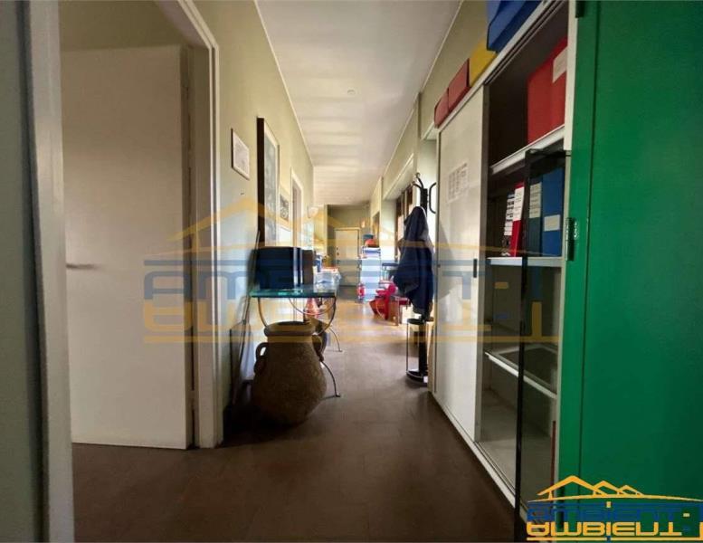 ufficio in vendita a Merate