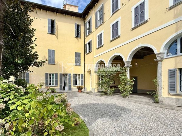 appartamento in vendita a Merate