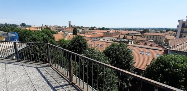 appartamento in vendita a Merate