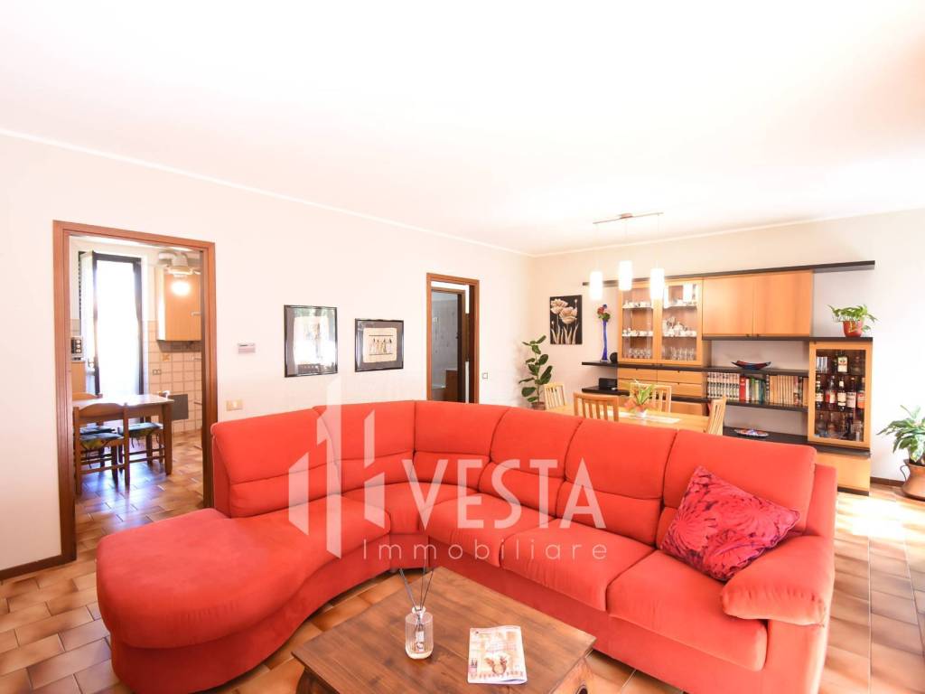 appartamento in vendita a Merate