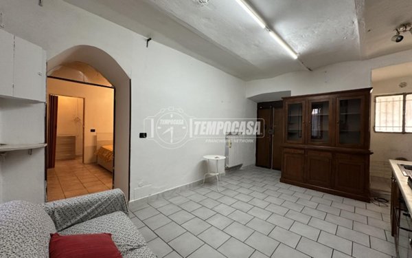 appartamento in vendita a Merate in zona Cassina Fra Martino