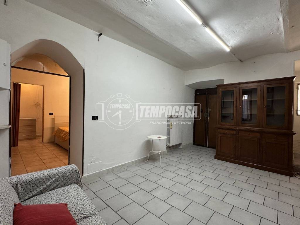 appartamento in vendita a Merate in zona Cassina Fra Martino