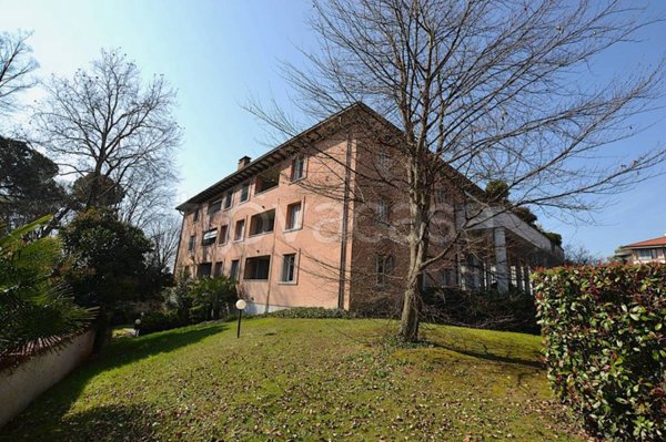 appartamento in vendita a Merate
