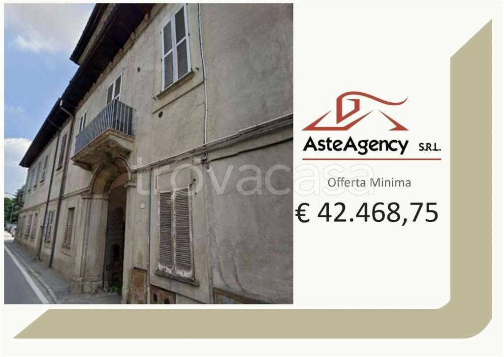 appartamento in vendita a Merate in zona Brugarolo