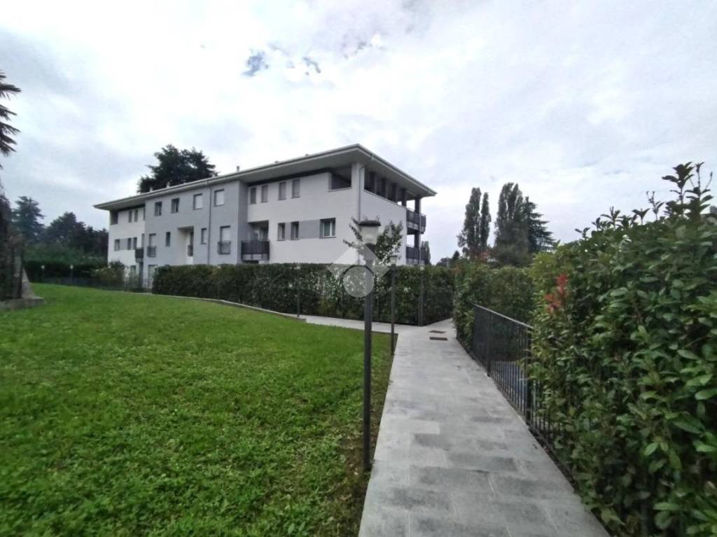 appartamento in vendita a Merate