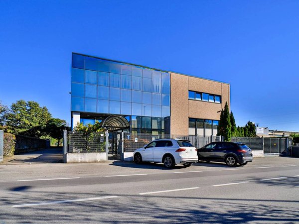 ufficio in vendita a Merate