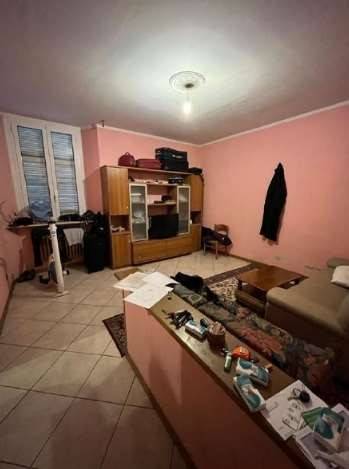 appartamento in vendita a Merate in zona Brugarolo