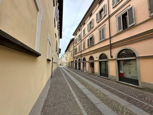 appartamento in vendita a Merate