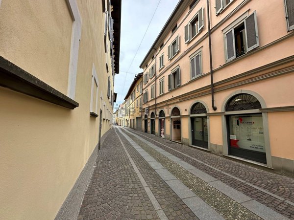 appartamento in vendita a Merate