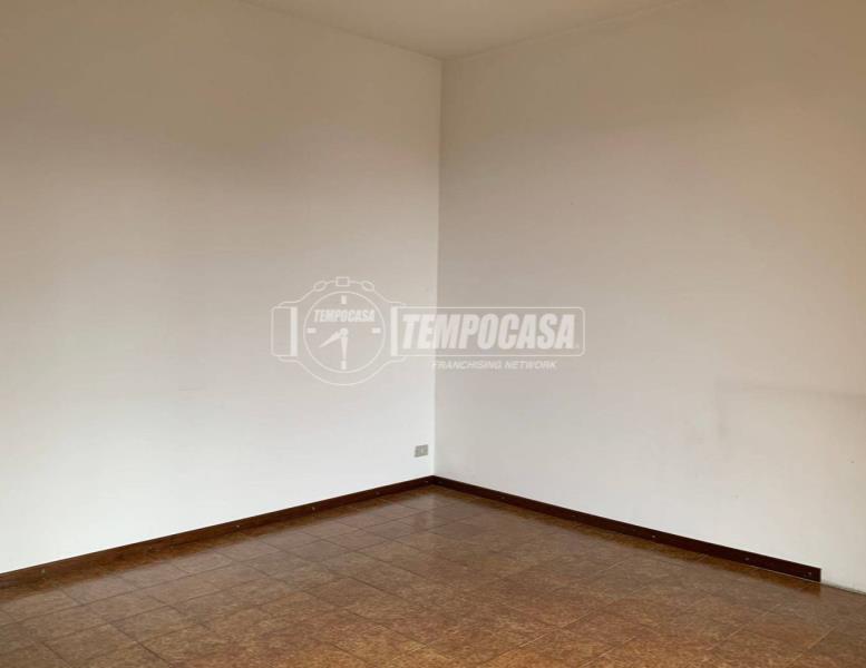 appartamento in vendita a Merate