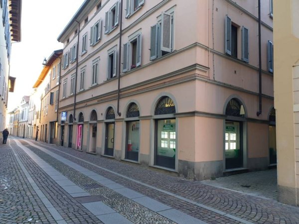 appartamento in vendita a Merate