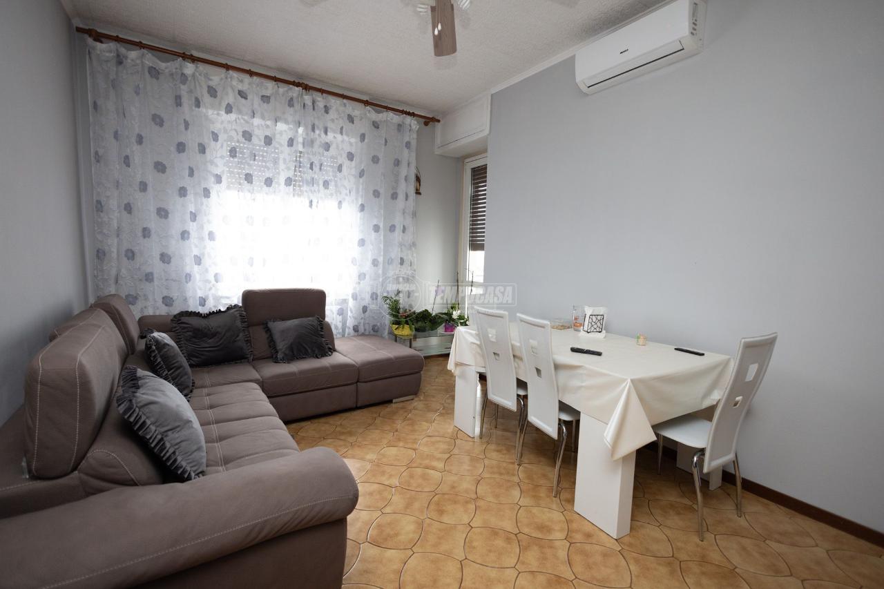 appartamento in vendita a Merate