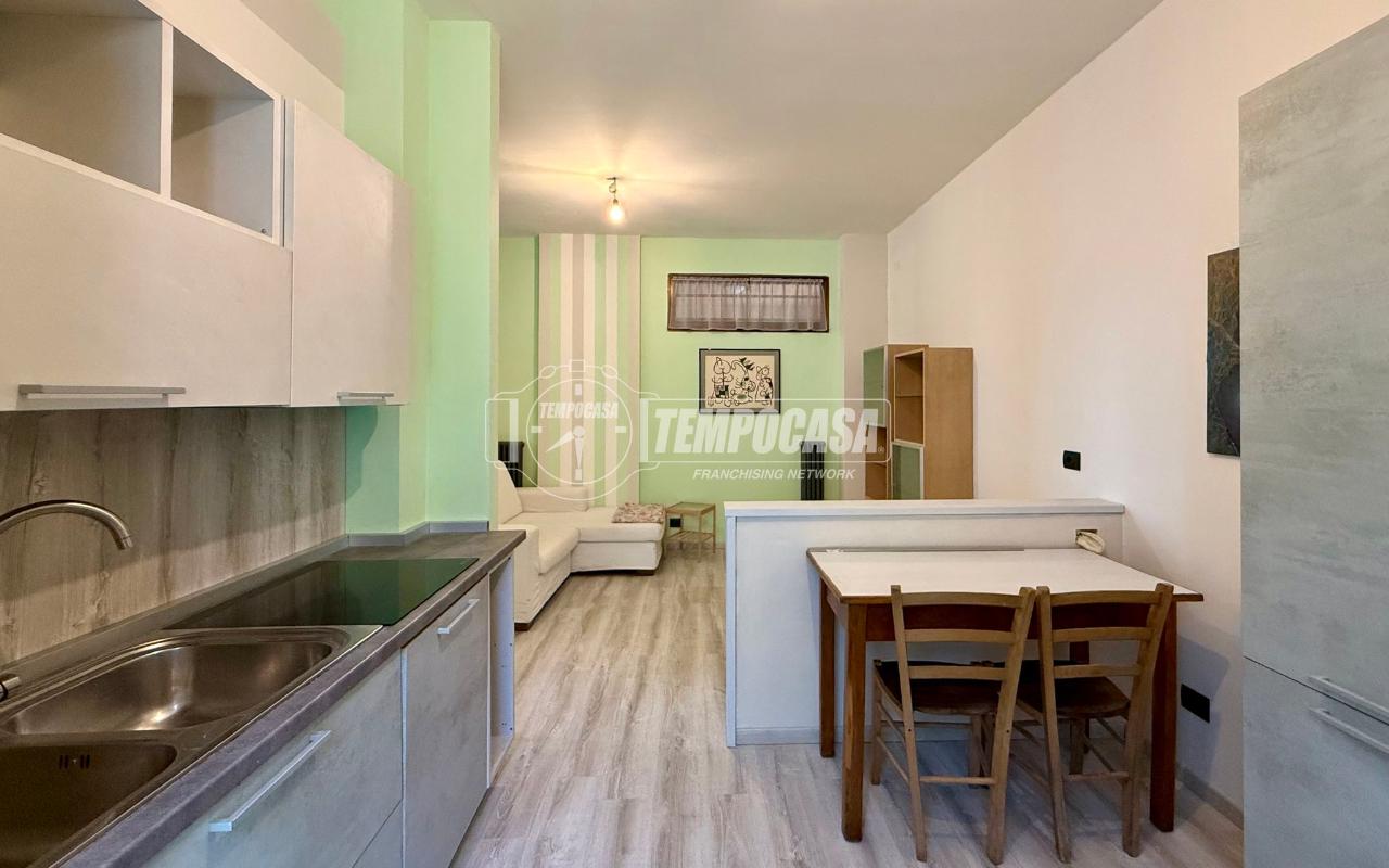 appartamento in vendita a Merate