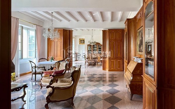 appartamento in vendita a Merate