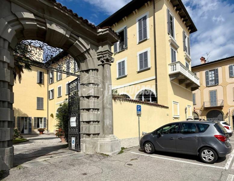 appartamento in vendita a Merate