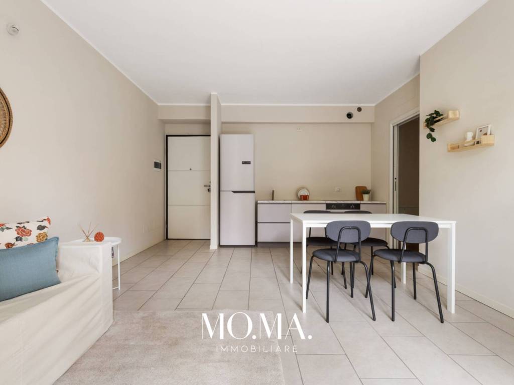 appartamento in vendita a Merate in zona Sartirana