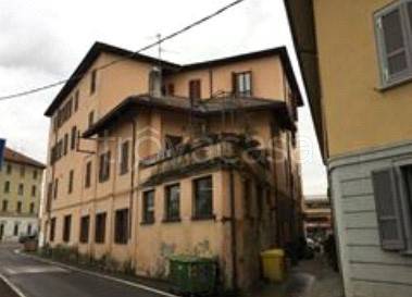appartamento in vendita a Merate