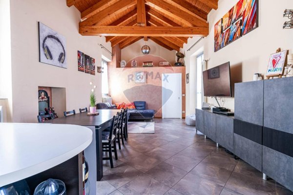 appartamento in vendita a Merate