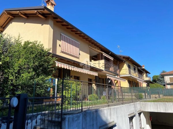 appartamento in vendita a Merate