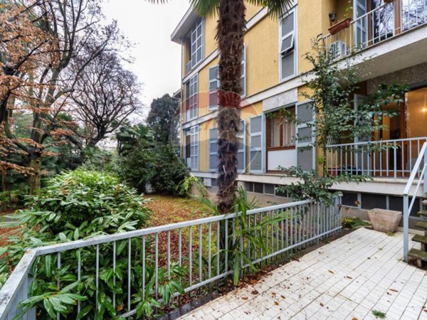 appartamento in vendita a Merate