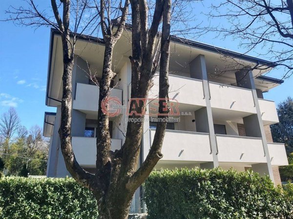 appartamento in vendita a Merate
