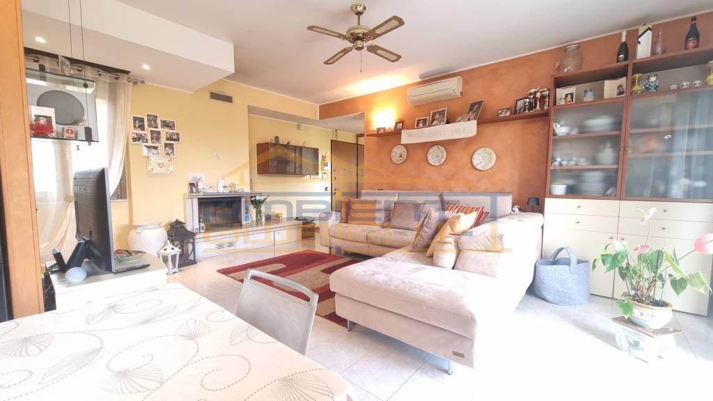 appartamento in vendita a Merate