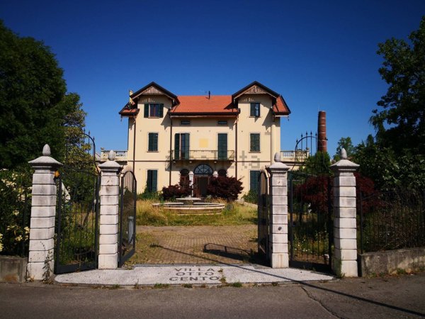 casa indipendente in vendita a Merate