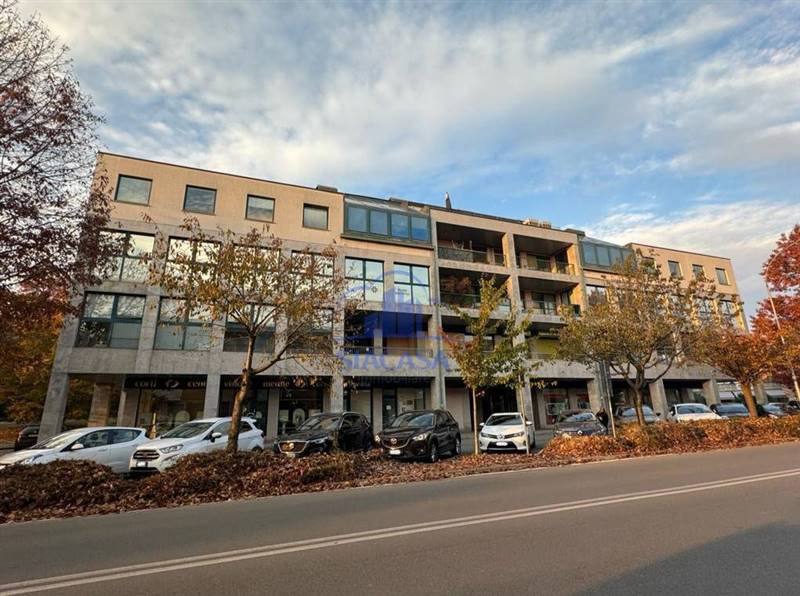 ufficio in vendita a Merate