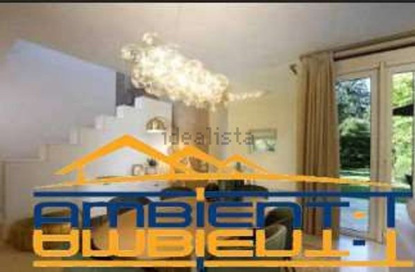 casa indipendente in vendita a Merate