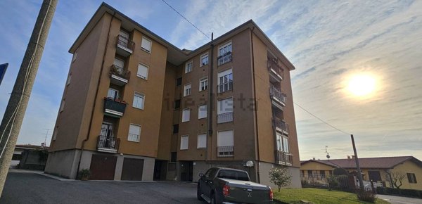 appartamento in vendita a Merate