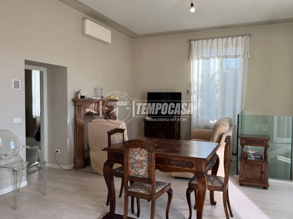 appartamento in vendita a Merate