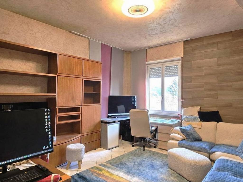 appartamento in vendita a Merate