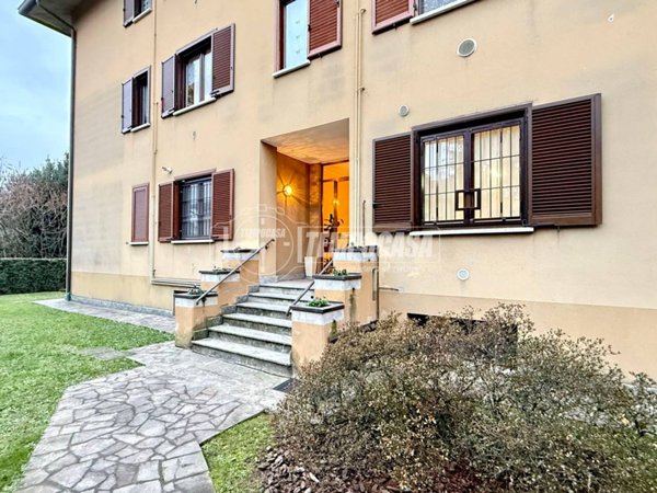 appartamento in vendita a Merate