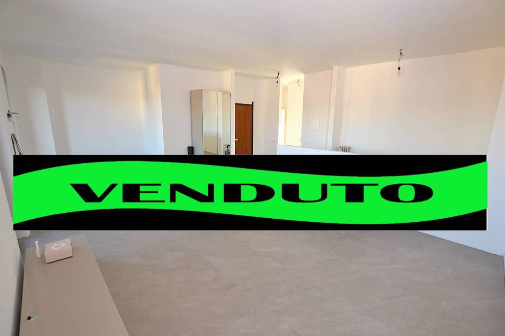 appartamento in vendita a Merate