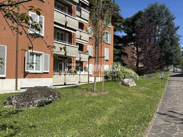 appartamento in vendita a Merate