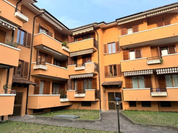 appartamento in vendita a Merate