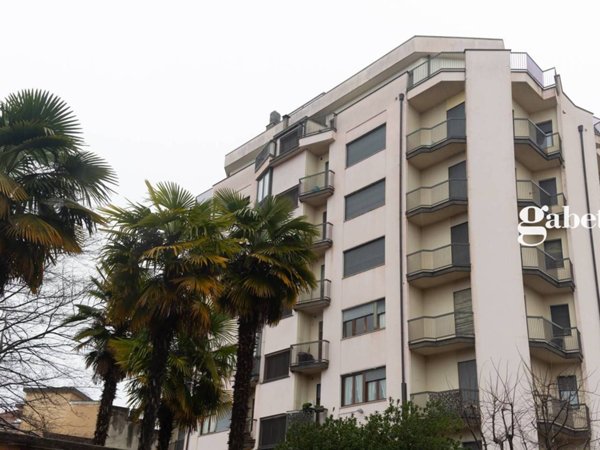 appartamento in vendita a Merate