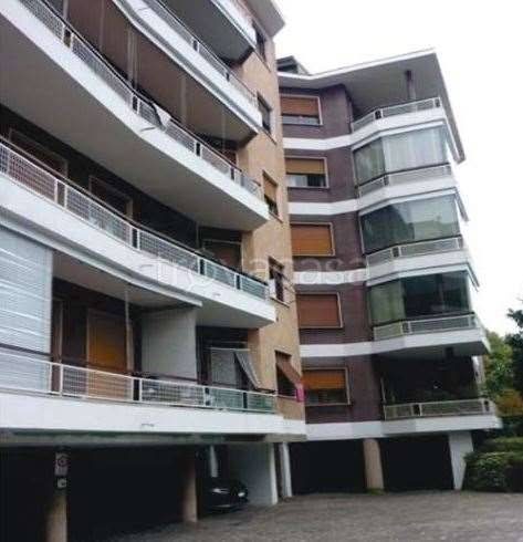 appartamento in vendita a Merate