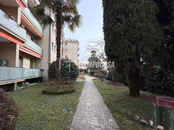 appartamento in vendita a Merate
