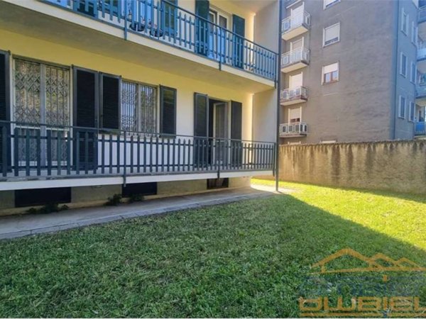 appartamento in vendita a Merate