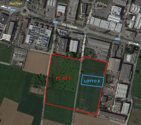 locale commerciale in vendita a Merate in zona Brugarolo